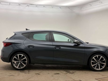 SEAT Leon 1.0 Leon FR Sport ETSI Semi-Auto 5dr 4