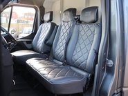 Renault Master 3.5 ton Coach Built Freddie Gover Horsebox with uprated suspension alloys  34