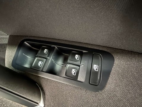 Volkswagen Golf 1.5 Golf Match TSi Evo 5dr 10