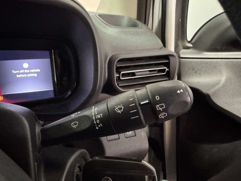 Vauxhall Combo 1.5 Combo 2300 Prime Turbo D 5dr 13