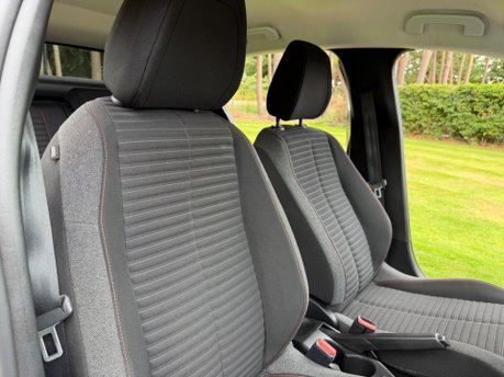 Peugeot 208 PURETECH ACTIVE PREMIUM PLUS S/S 16