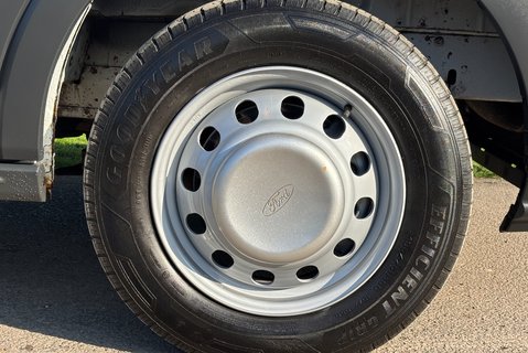 Ford Transit 350 L3 Drw 130ps Dropside Truck 26