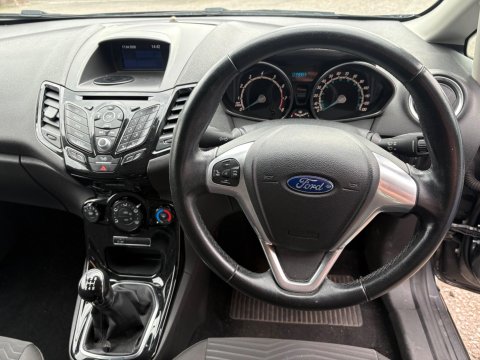 Ford Fiesta ZETEC 2