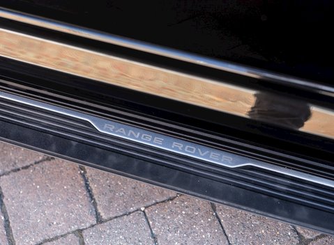 Land Rover Range Rover Sport 5.0 SVR 24