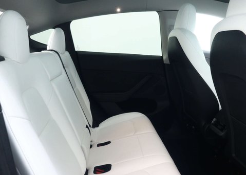 Tesla Model Y (Dual Motor) Long Range SUV 5dr Electric Auto 4WDE (384 bhp) 47