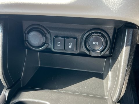 Suzuki Swift ULTRA 26