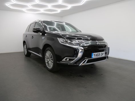 Mitsubishi Outlander 2.4h TwinMotor 13.8kWh 4h CVT 4WD Euro 6 (s/s) 5dr