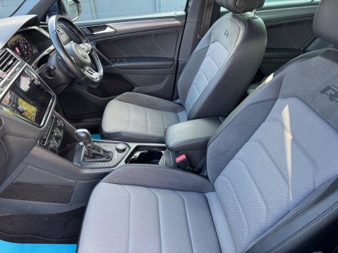 Volkswagen Tiguan R LINE TSI BMT 4MOTION DSG 26