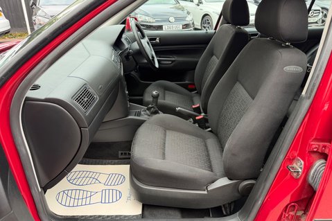 Volkswagen Golf MATCH TDI - ONE OWNER - 18 SERVICE STAMPS!  CAMBELT CHANGED 3 TIMES! 3