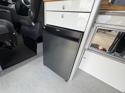 Volkswagen Transporter T7 Rebellion 20