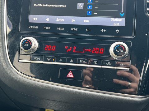 Mitsubishi Outlander PHEV DESIGN 21