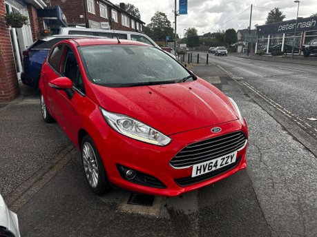 Ford Fiesta 1.0T Eco Boost Titanium Euro 5 S/S 5 Door 8