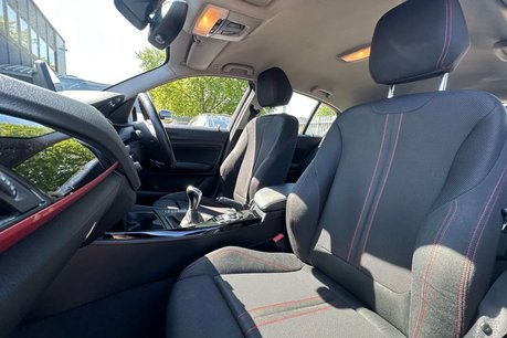 BMW 1 Series 1.5 118i Sport Hatchback 5dr Petrol Manual Euro 6 (s/s) (136 ps) 25