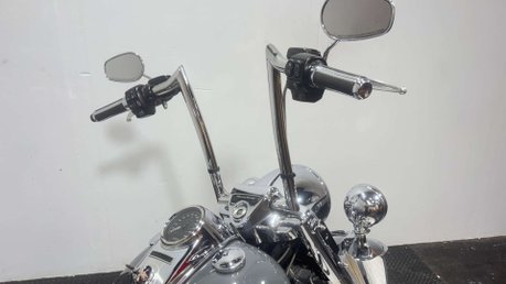 Harley-Davidson Touring 1745 FLHR ROADKING 2017 8K CUSTOM BAGGER MOT 1 OFF BIKE 27