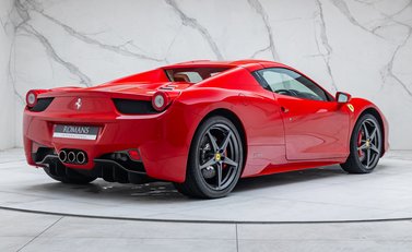 Ferrari 458 Spider 6
