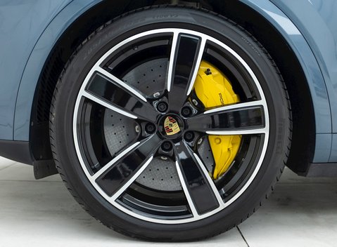 Porsche Cayenne TURBO S E-HYBRID 22