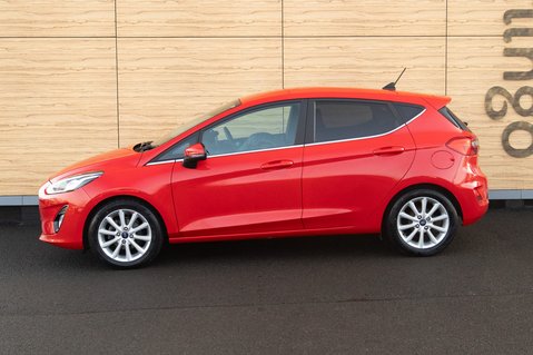 Ford Fiesta TITANIUM MHEV 13