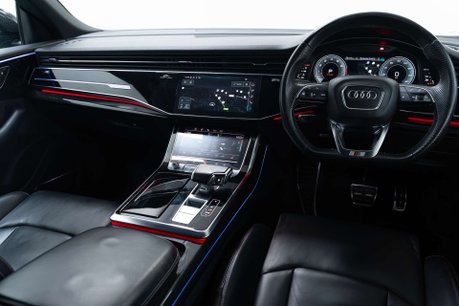 Audi Q8 3.0 Q8 Black Edition 55 TFSI MHEV Quattro Auto 4WD 5dr 34