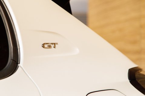 Peugeot 208 PURETECH GT S/S 10