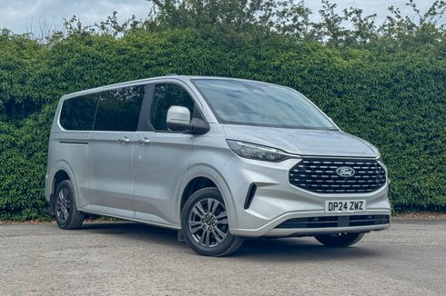 Ford Tourneo Custom Titanium Luxe | 9 Seater | L2 LWB | 320 | Euro 6 | £29083 + VAT