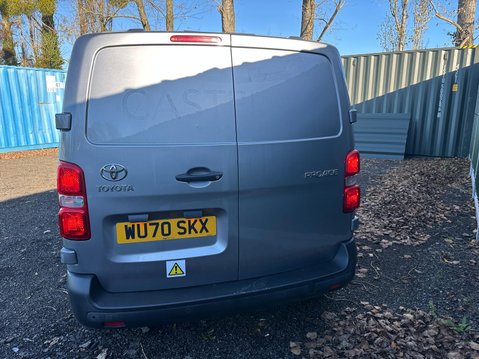 Toyota Proace L0 ICON 5