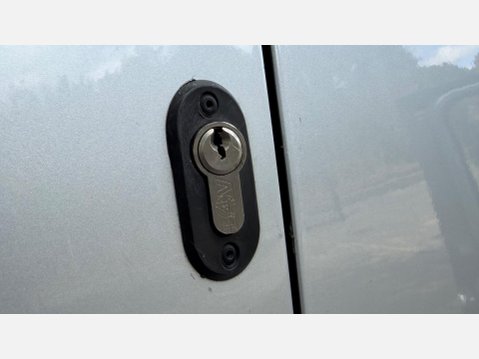 Mercedes-Benz Vito 116 PREMIUM L1 25