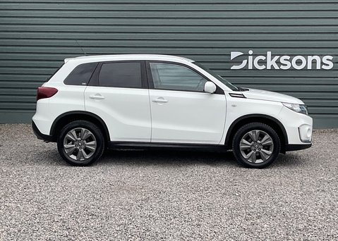 Suzuki Vitara SZ-T BOOSTERJET MHEV 4
