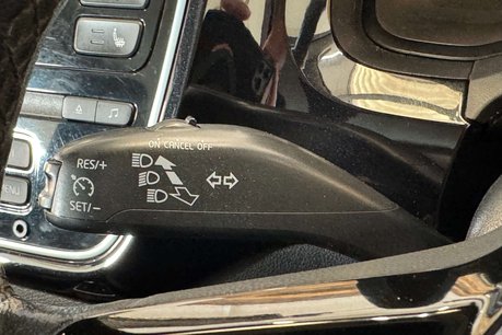 Volkswagen Up 1.0 High up! Hatchback 5dr Petrol ASG Euro 6 (75 ps) 25