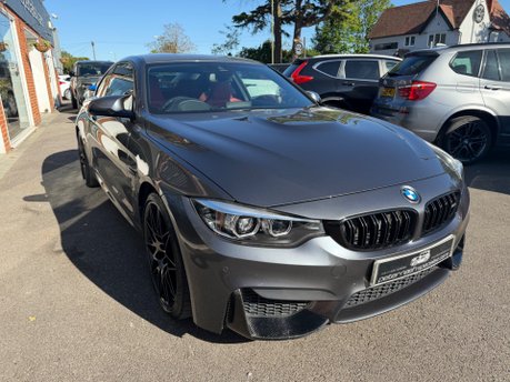 BMW M4 M4 COMPETITION 9