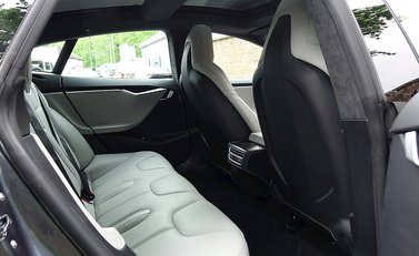 Tesla Model S S 90d 19