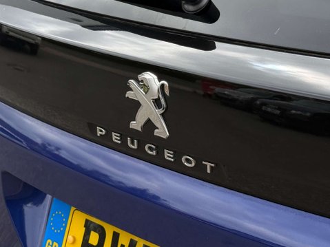Peugeot 3008 1.2 PureTech Allure SUV 5dr Petrol Manual Euro 6 (s/s) (130 ps) 36