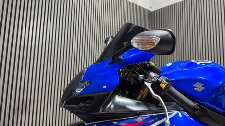 Suzuki GSX-R GSXR600 2008 K7 ONLY 14K NEW MOT 600CC SUPER SPORT 23