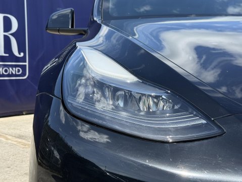 Tesla Model Y (Dual Motor) Long Range SUV 5dr Electric Auto 4WDE (384 bhp) 10