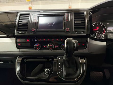 Volkswagen Caravelle 2.0 Caravelle Executive TDI BlueMotion Technology Semi-Auto 5dr 43