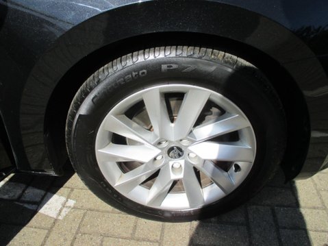 Skoda Superb 1.5 TSI ACT SE DSG Euro 6 (s/s) 5dr 11
