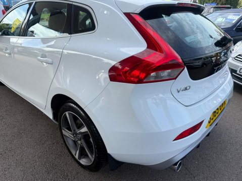Volvo V40 2.0 T2 R-Design Euro 6 (s/s) 5dr 6