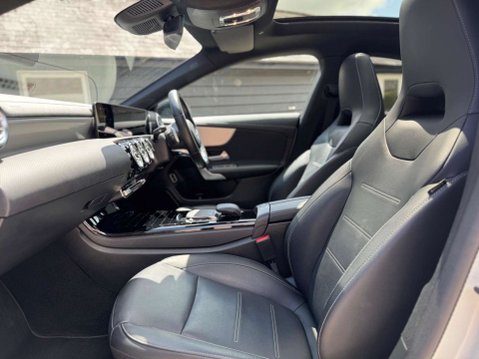 Mercedes-Benz CLA Class 1.3 CLA200 AMG Line Night Edition (Premium Plus) Coupe 7G-DCT Euro 6 (s/s) 21
