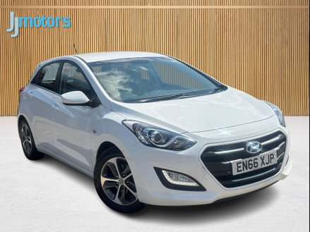 Hyundai i30 1.4 Blue Drive SE Hatchback 5dr Petrol Manual Euro 6 (s/s) (100 ps)