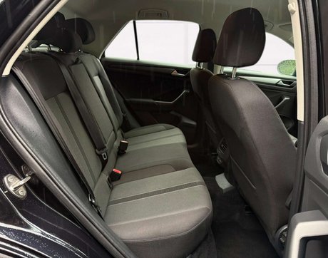 Volkswagen T-Roc 1.0 T-Roc Life TSI 5dr 13