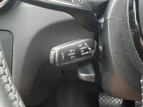 Audi A1 1.4 TFSI S line Sportback S Tronic Euro 5 (s/s) 5dr 20