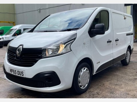 Renault Trafic 1.6 dCi 27 Business+ SWB Standard Roof Euro 5 5dr 24
