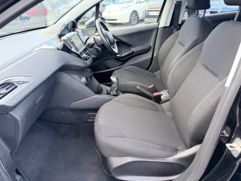 Peugeot 208 1.2 PureTech Allure Euro 6 5dr 25