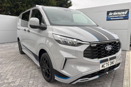 Ford Transit Custom 320 L1 Sport 170 ps Automatic AWD DCIV with Tailgate