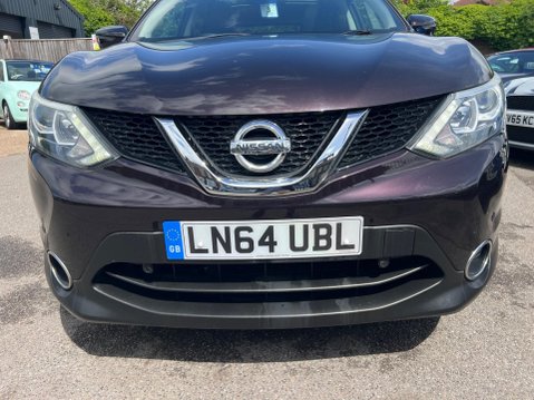 Nissan Qashqai 1.2 DIG-T Acenta Premium 2WD Euro 5 (s/s) 5dr 7