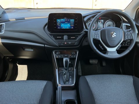 Suzuki S-Cross MOTION BOOSTERJET MHEV 10