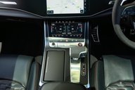 Audi RS Q8 4.0 TFSI V8 Vorsprung Tiptronic quattro Euro 6 (s/s) 5dr 43
