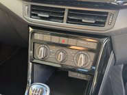 Volkswagen T-Cross BLACK EDITION TSI 22