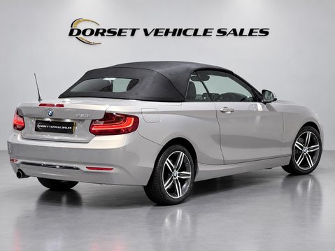 BMW 2 Series 2.0 220i Sport Euro 6 (s/s) 2dr 7