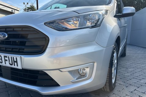 Ford Transit Connect 240 L1 Limited Panel Van - Rear Camera 20