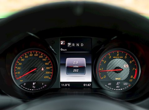 Mercedes-Benz AMG GT R 15